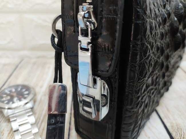 Clutch cầm tay giả da cá sấu CT19 19 Clutch cầm tay giả da cá sấu VOC30