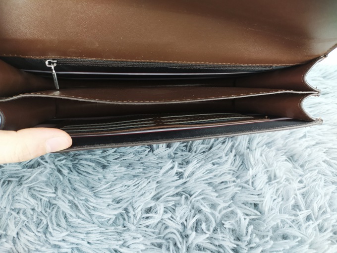 Clutch vân cá sấu khóa cài CT22-N 19 Clutch dáng dài vân cá sấu khóa cài VOC67