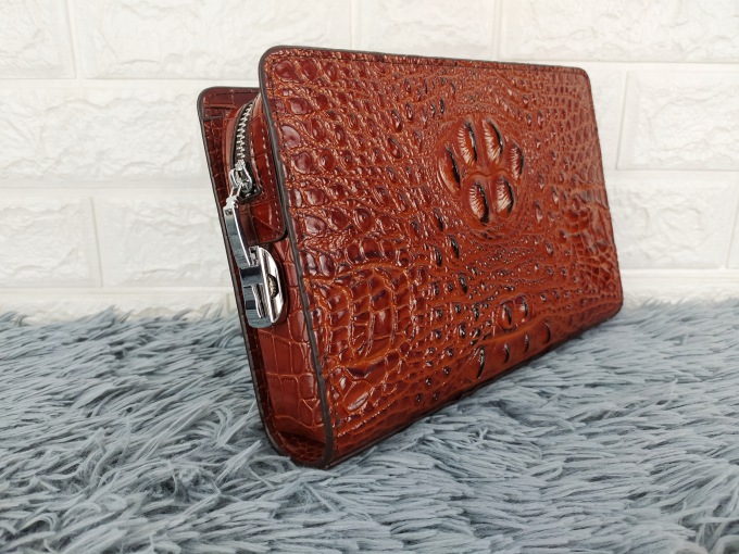 Ví dài cầm tay khóa số màu nâu cao cấp VOC69