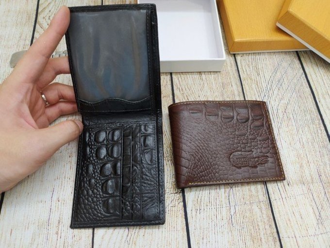 Ví gấp da bò dập vân cá sấu VDD04 19 Ví gấp da bò dập vân cá sấu VDD04
