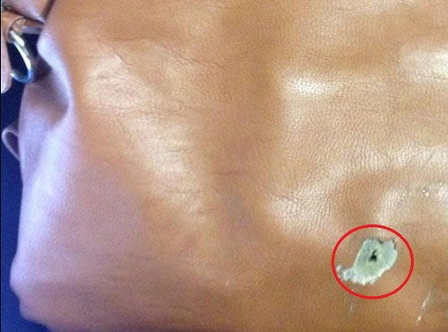Cách xử lý túi da bị xước tại nhà đẹp như mới 6 5 Cách xử lý túi da bị xước tại nhà đẹp như mới